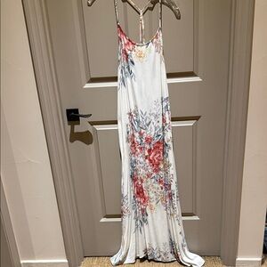 Billabong Floral Patterned Garment